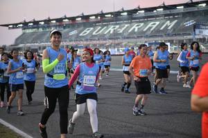 BIB: 52875, 53320, 51021
                            <button type="button" onclick="openModal(10463753)" class="btn btn-primary btn-sm float-right btn-popup" data-toggle="modal" data-target=".modal-high-quality">
                        <i class="fas fa-shopping-cart"></i> Add to Cart
                    </button>
                                            <button type="button" onclick="isThisMe(10463753, true)" class="btn btn-success btn-sm float-right btn-popup btn-isme hidden" data-toggle="tooltip" data-placement="bottom" title="นี่คือรูปของคุณใช่ไหม คลิกที่นี่เพื่อเอาเข้าอัลบั้ม">
                        <i class="fas fa-plus"></i> Add to album
                    </button>
                    <button type="button" onclick="isThisMe(10463753, false)" class="btn btn-warning btn-sm float-right btn-popup btn-isnotme hidden">
                        <i class="fas fa-ban"></i> Remove from album
                    </button>